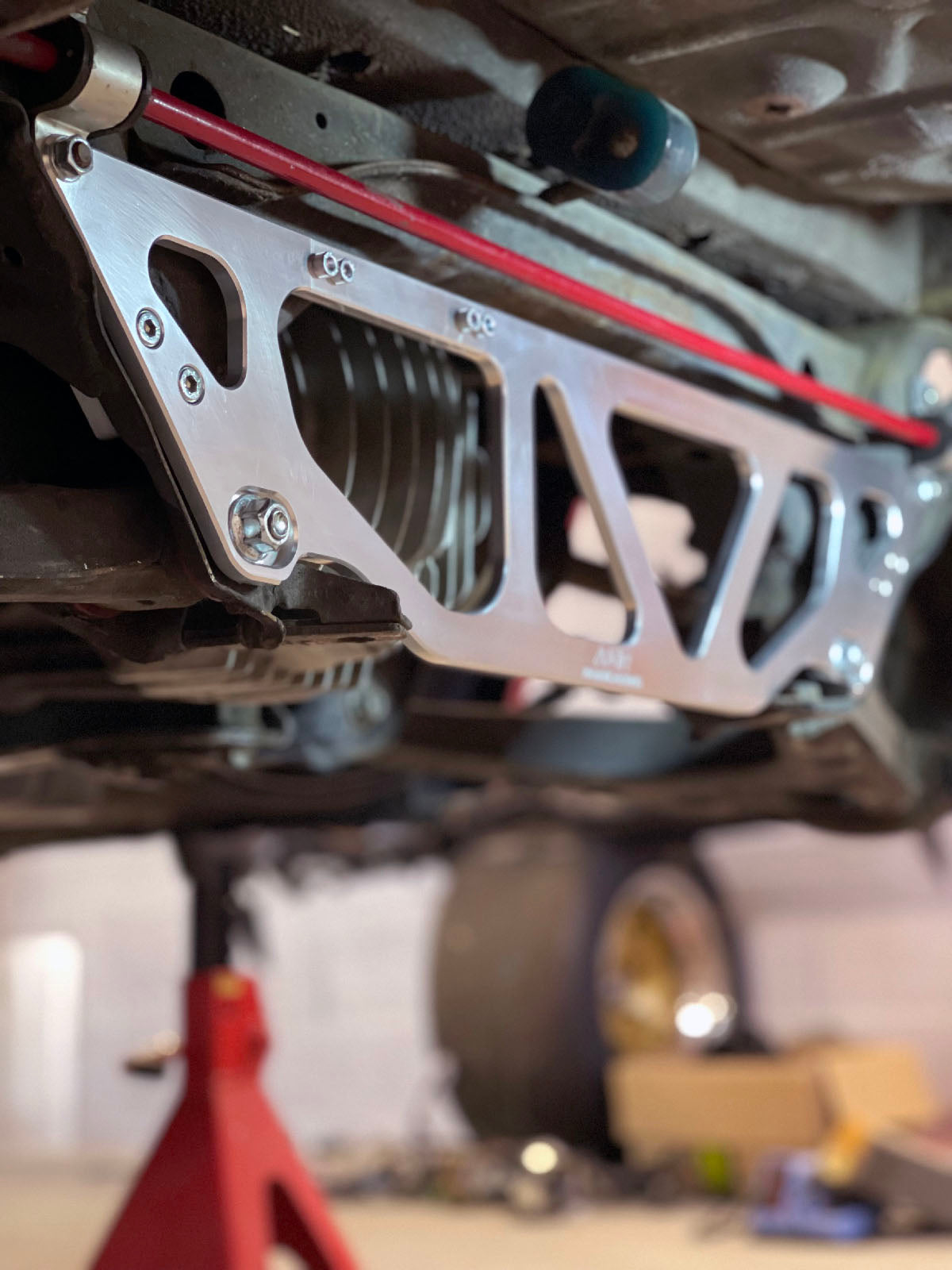 NA8 billet brace mounted